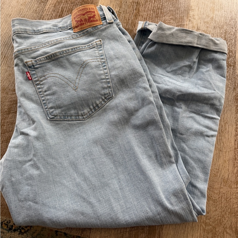 Levi's boyfriend crop size 32